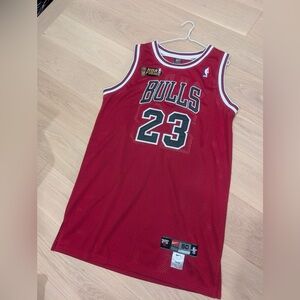 New Chicago Bull Michael Jordan Jersey